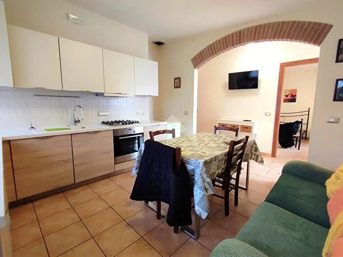 Appartamento bilocale in affitto in Via Gasperi, Bagnolo San Vito