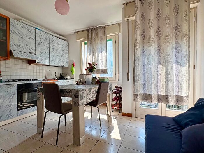 Appartamento bilocale in vendita in Via Monte Coni Zugna, Vicenza