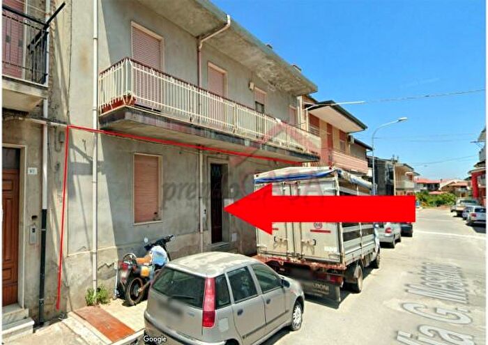 Appartamento quadrilocale in vendita in Via Giuseppe Mesiano, Mileto