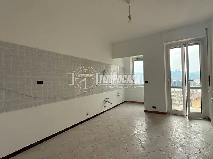 Appartamento trilocale in vendita in Regione Borgovecchio, Villafranca DAsti