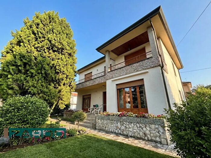 Casa in vendita in Piombino Dese