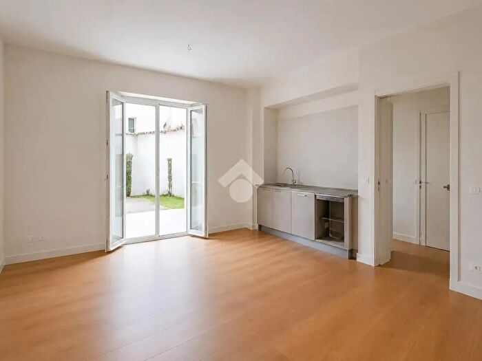 Appartamento quadrilocale in vendita in Via Solferino, Livorno