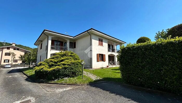 Appartamento quadrilocale in vendita in Via Circonvallazione, Pavone Canavese