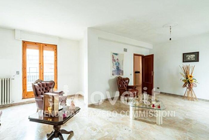 Appartamento quadrilocale in vendita in Via Matteo Renato Imbriani a, Minervino Murge