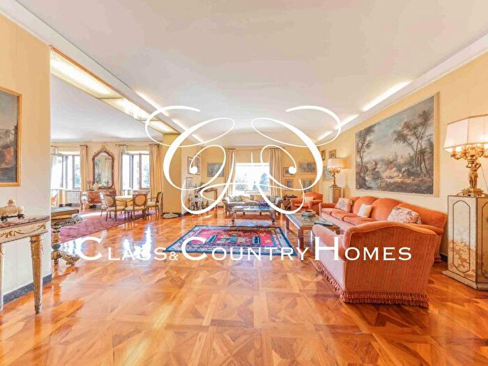 Appartamento con 6 locali in affitto in Via Bonaldo Stringher, Vigna Clara Vigna Stelluti, Roma