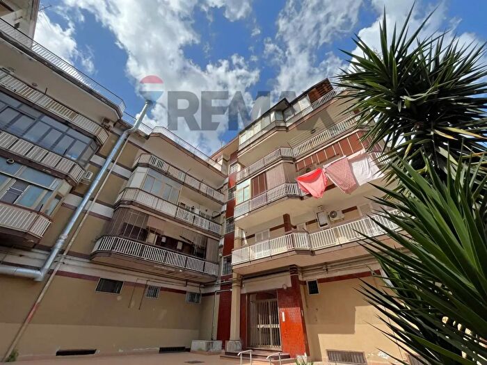 Appartamento trilocale in vendita in Via della Resistenza, Villaricca