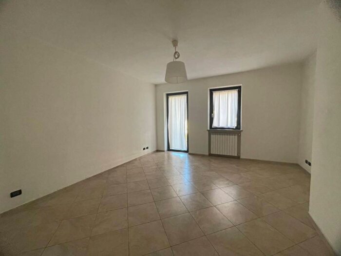 Appartamento quadrilocale in affitto in Corso Galileo Ferraris, Centro, Chivasso