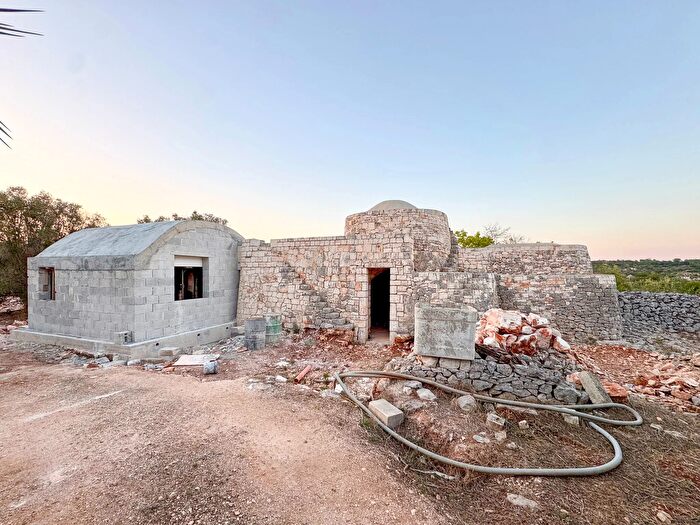 Casa trilocale in vendita in Contrada Cicerali, Ostuni