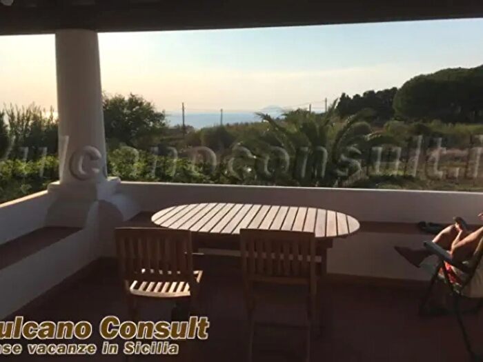 Casa con 6 locali in vendita in Sp, Lipari