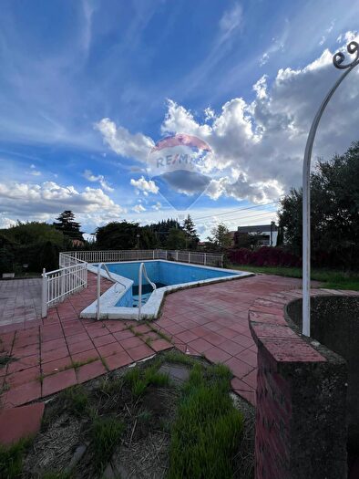 Appartamento con 6 locali in vendita in Via del Bosco, Mascalucia