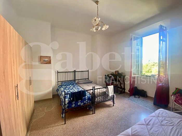 Appartamento quadrilocale in vendita in Corso Vittorio Veneto, Savona