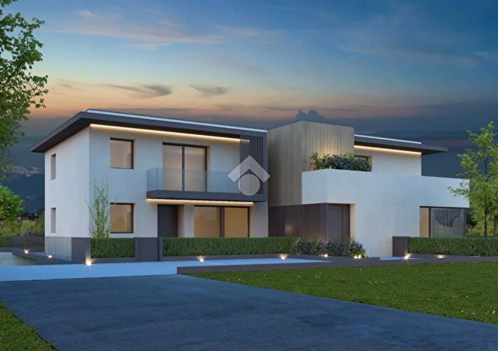 Appartamento bilocale in vendita in Via degli Olmi, Castelfranco Veneto