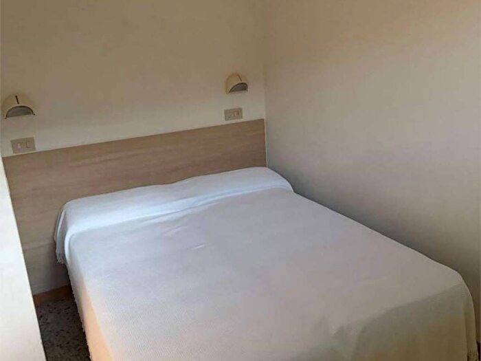 Appartamento quadrilocale in affitto in Via Valensia, Mare, Cervia