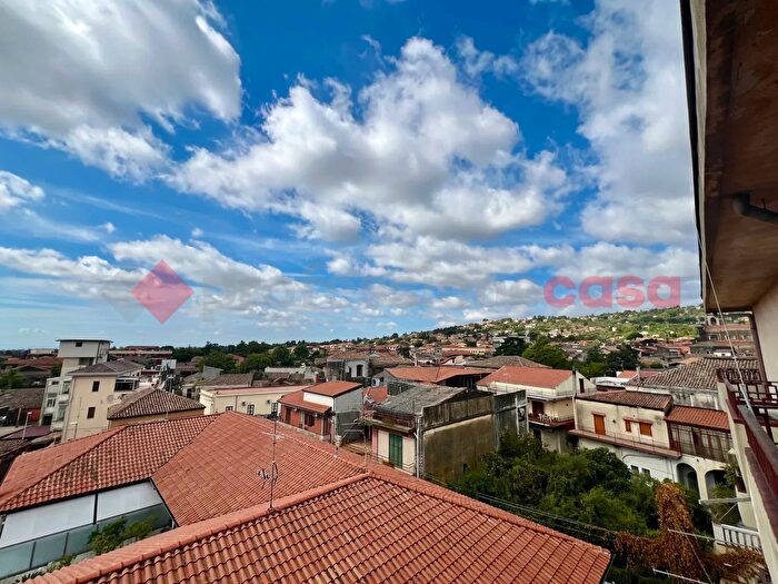 Appartamento trilocale in vendita in Via Luigi Capuana, Viagrande