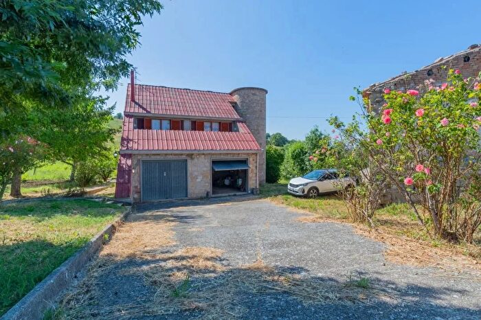 Casa monolocale in vendita in Contrada San Cristoforo, Roccaspinalveti