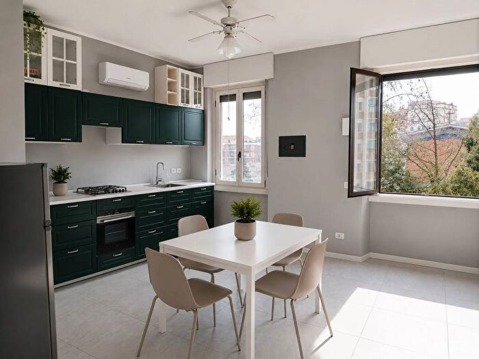 Appartamento bilocale in affitto in Via Fratelli Rosselli, Bologna Sulmona, Milano