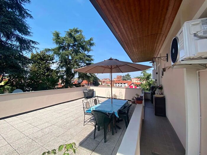 Appartamento trilocale in vendita in Via Fratelli Cagnoni, Vigevano