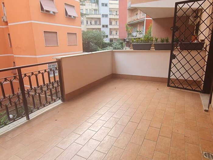 Appartamento bilocale in affitto in Via Luigi Amedeo Melegari, Fleming, Roma