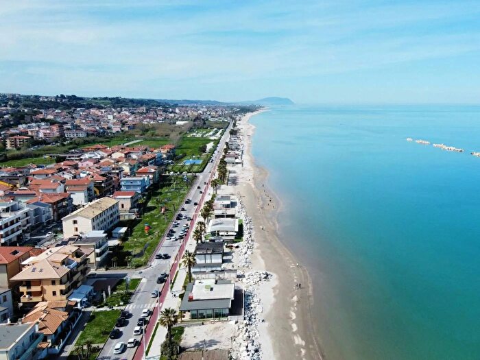 Appartamento con 5 locali in vendita in Porto SantElpidio