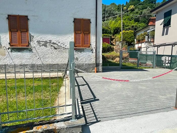 Casa bilocale in vendita in Ameglia