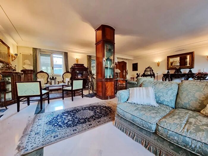 Casa in vendita in Via Salvo dAcquisto, Caserta