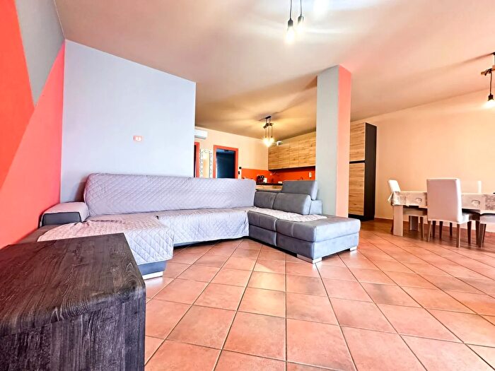 Appartamento trilocale in vendita in Via Vaccarolo, Desenzano Del Garda