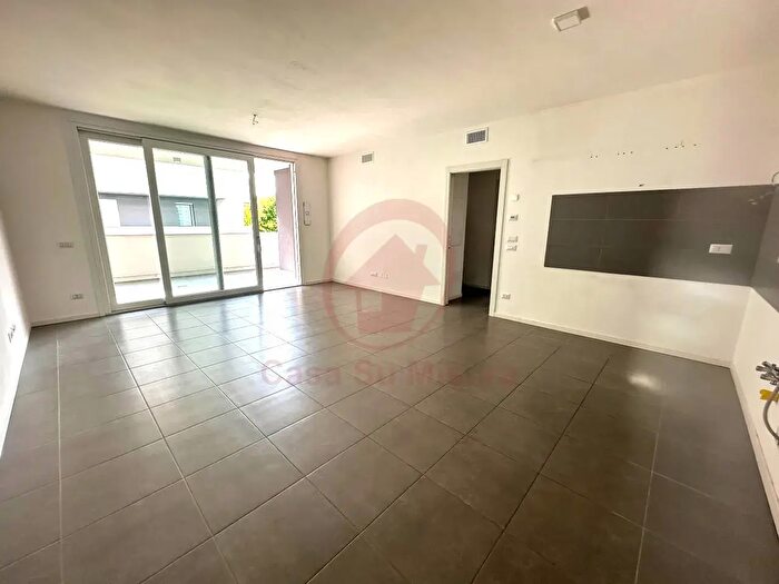 Appartamento trilocale in vendita in Via Armando Diaz, Vigonza