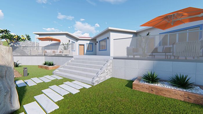 Casa quadrilocale in vendita in Viale Armando Diaz, Bolsena