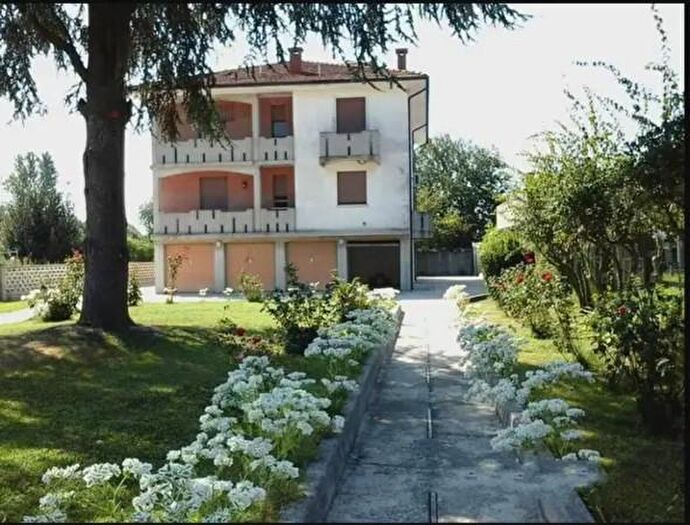 Casa monolocale in vendita in Via Giuseppe Garibaldi, Sermide e Felonica