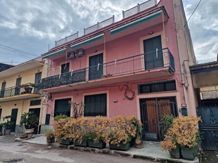 Appartamento trilocale in vendita in Via Francesco Petrarca, Scafati