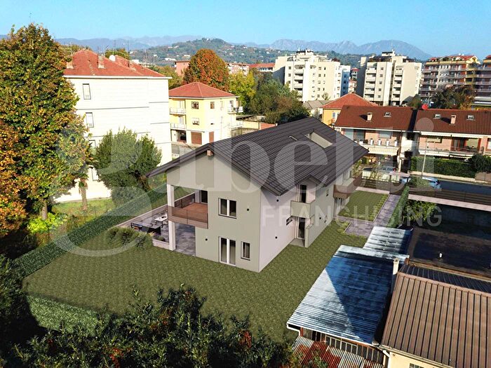 Case in Vendita e in Affitto - 2