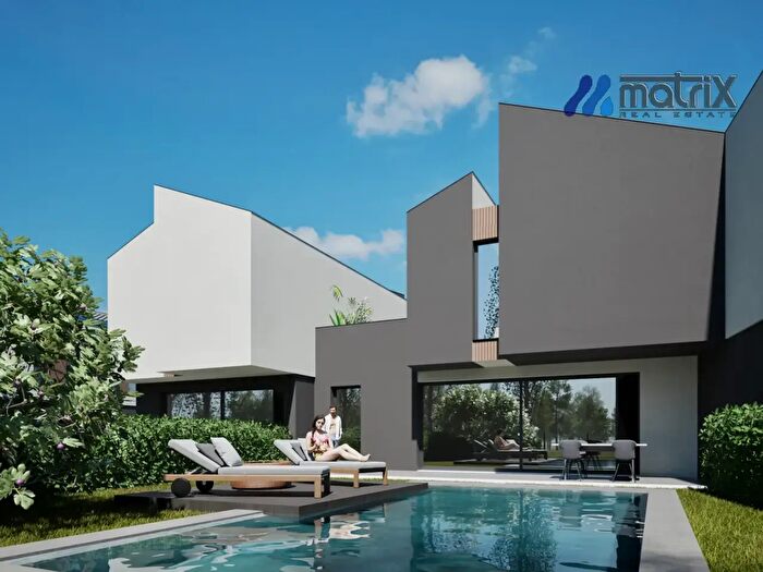 Casa con 10 locali in vendita in Via Pasteur, Dolo