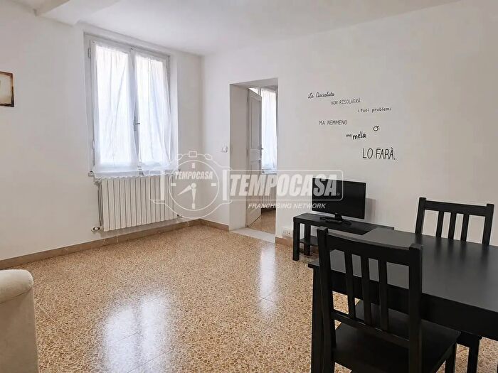 Appartamento trilocale in vendita in Via Nicolò Cavallerini, Modena