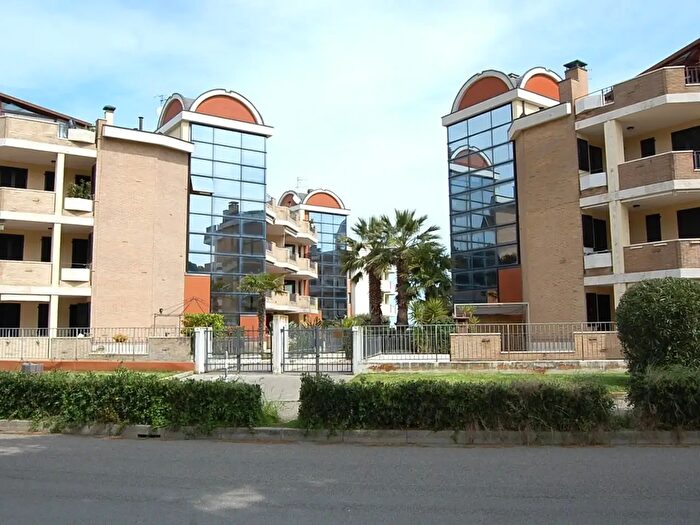 Appartamento trilocale in vendita in Viale Makarska, Roseto Degli Abruzzi