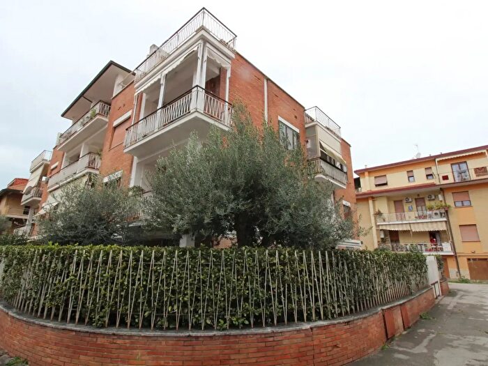 Appartamento con 5 locali in affitto in Grosseto
