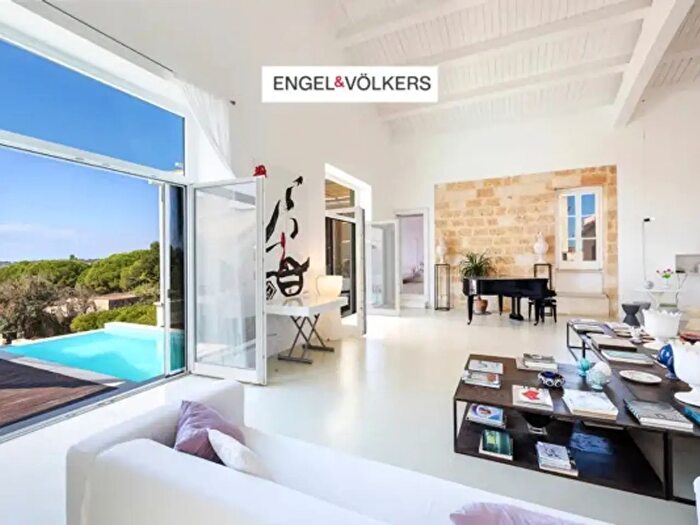 Casa con 6 locali in vendita in Corso Dottor l Ferilli, Gagliano Del Capo