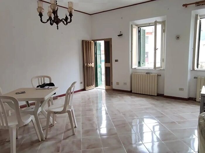 Appartamento trilocale in vendita in Rio