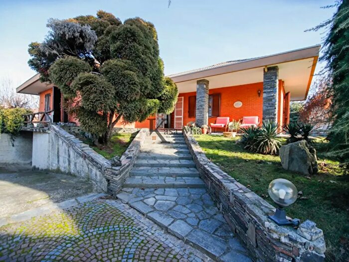 Casa trilocale in vendita in Vicolo Fornace N, Bosconero