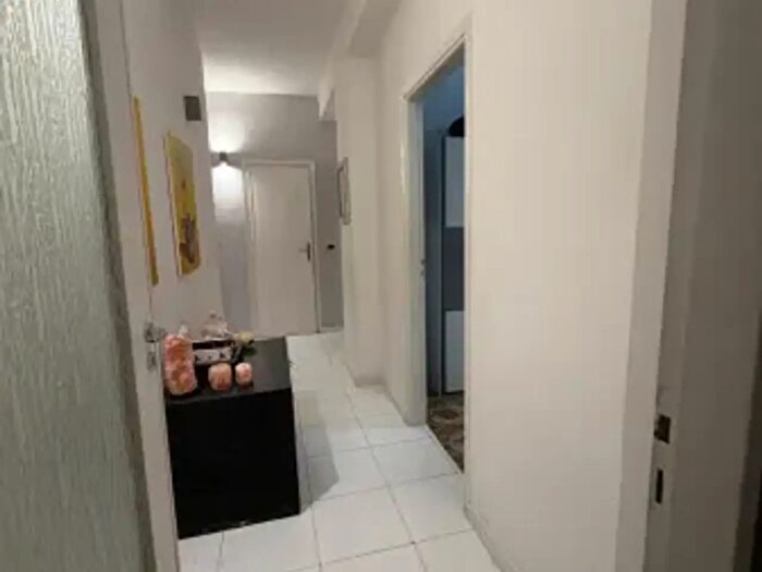Appartamento con 5 locali in vendita in Via Damone, Siracusa
