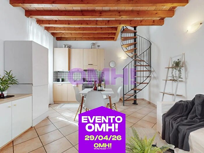 Casa bilocale in vendita in Via San Protaso, Samarate