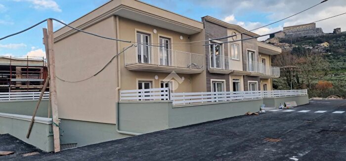 Appartamento quadrilocale in vendita in Via Cirignano, Montesarchio