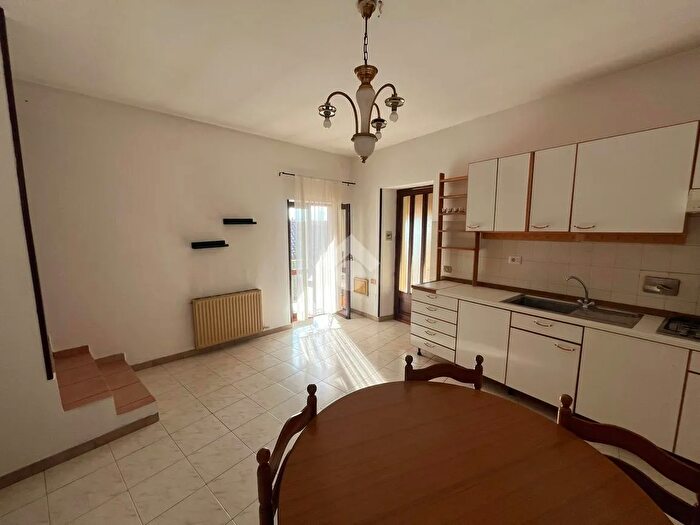 Appartamento trilocale in vendita in Via Quilico, Pavone Canavese