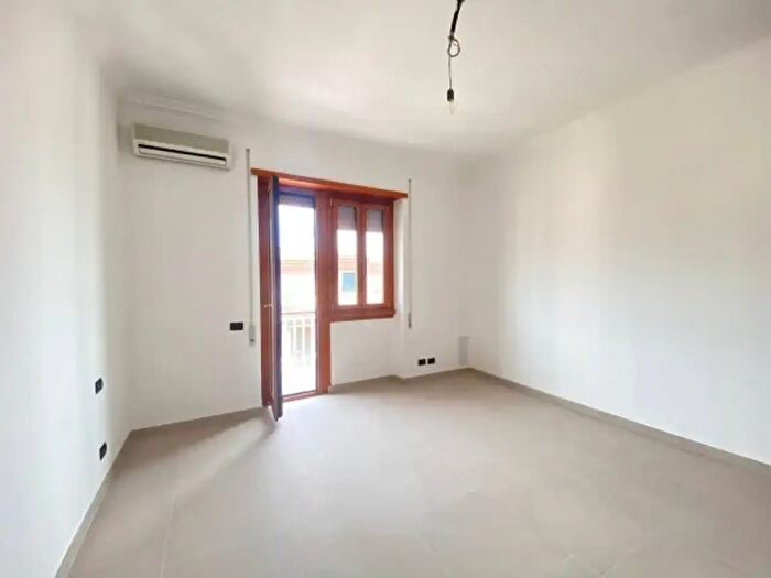 Appartamento trilocale in vendita in Via Montevago, Roma