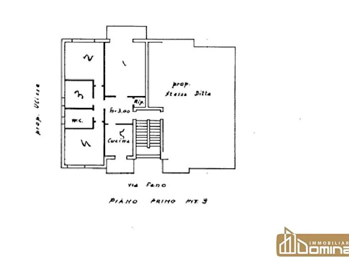 Appartamento con 5 locali in vendita in Via Fano, Ancona