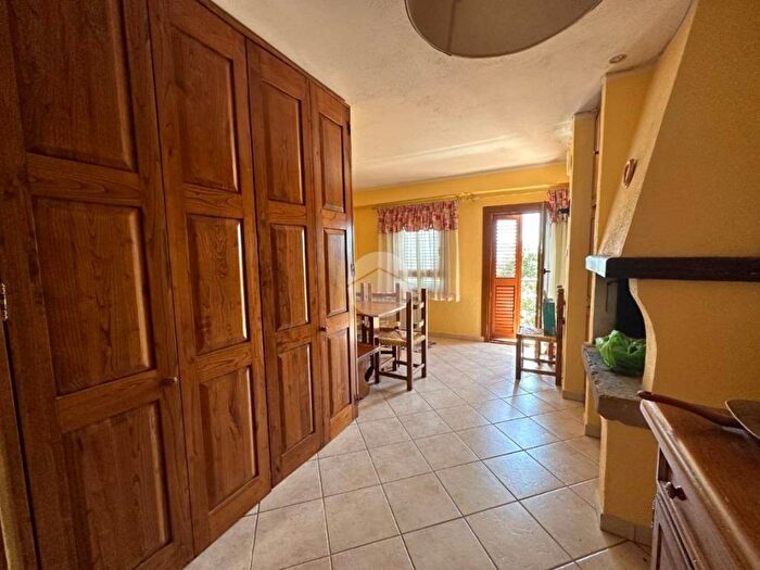 Appartamento bilocale in affitto in Via Della Canala, Centro, Rocca di Cambio