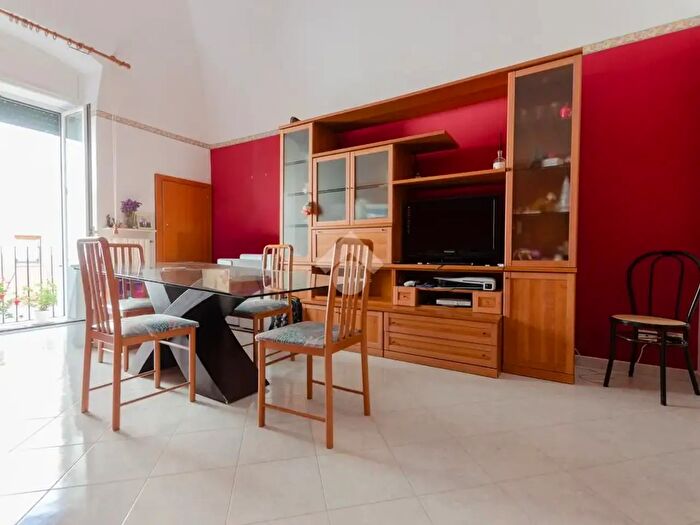 Casa trilocale in vendita in Via Carlo Poerio, Gioia Del Colle