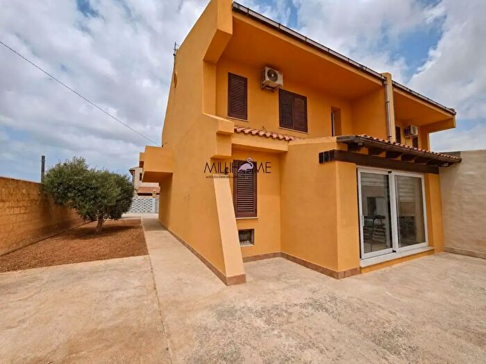 Casa trilocale in vendita in Contrada Berbarello, Marsala