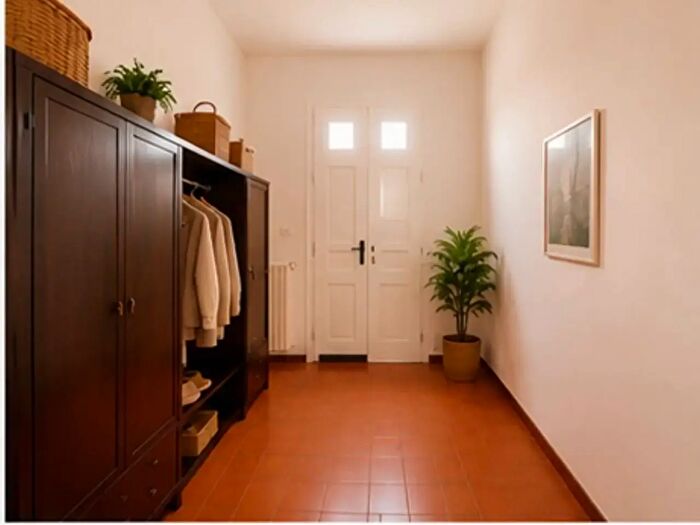 Casa con 10 locali in vendita in Prato