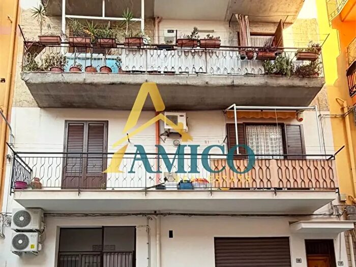 Appartamento con 5 locali in vendita in Via Claudio Monteverdi, Bagheria