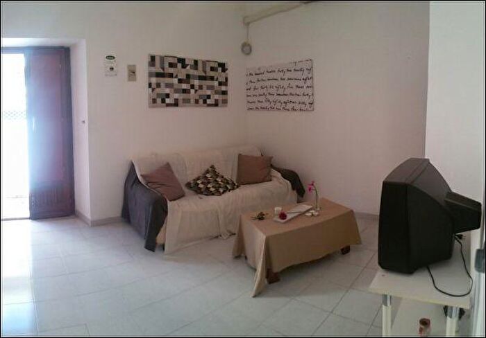 Casa con 6 locali in vendita in Modica